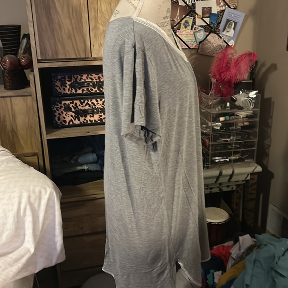 Latuza Gray & White Lace Nightgown - XL - Picture 2 of 4